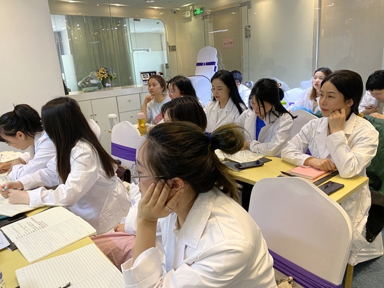 探索四川成都微整学习班 在线咨询开启专业成长之旅